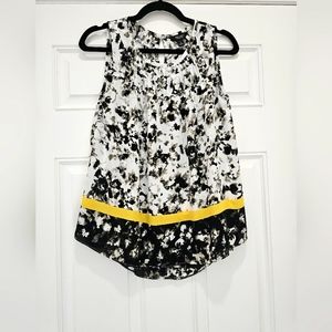 NWOT Simply Vera Vera Wang Sleeveless Blouse Size Small